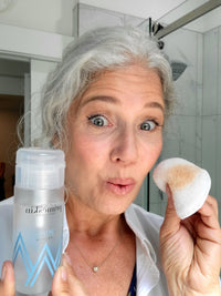 PrimeSkin Beauty Water: Intensiv Feuchtigkeitsspendender Make-up-Entferner.